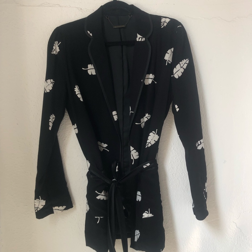 Capulet suit
